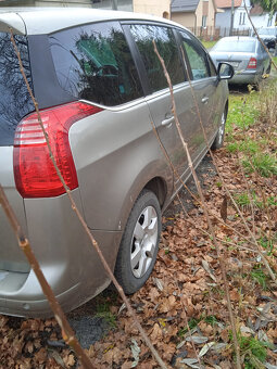 Peugeot 5008 1.6 THP 16V , 116 kw - 3
