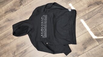 Predám mikiny, tepláky a tričko veľkosť S. - 3