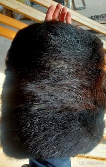 Retro kozusinovy rukavnik - 3