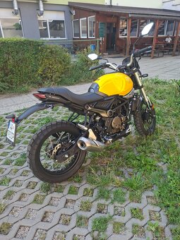 VOGE 300 - 3