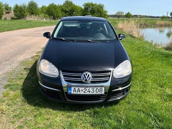 Predam VW Jetta 1.4 tsi 103kw 6M - 3