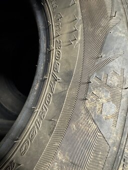 205/70 r15 - 3