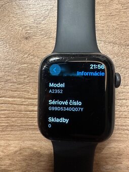 Apple watch SE 44 mm space gray alu black sportband - 3