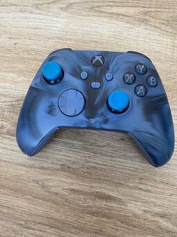Xbox one +2ovladače a 4hry - 3