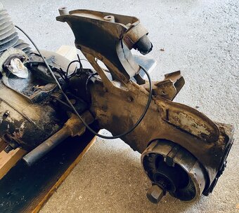 Cezeta 501 skúter ČZ kryt motor valec hlava - 3