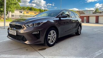 KIA Ceed SW 1.4 T-GDi GOLD 69.000km - 3
