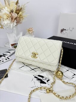 Luxusná dámska kabelka v štýle Milk Gold – elegantný dizajn - 3
