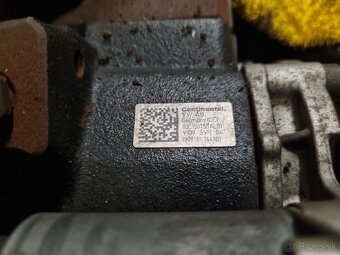 Vysokotlakove cerpadlo 1.6 TDI 03L130755AL - 3