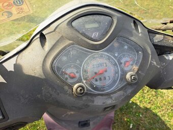 Honda PES 125 . SKUTER ,,, na diely - 3