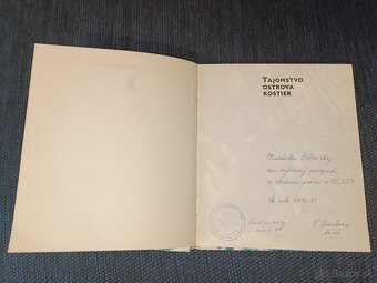 Tajomstvo ostrova kostier - 3