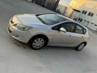 Opel Astra J 1.4 Benzín LPG 74KW - 3