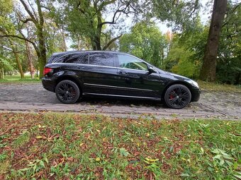 Predám Mercedes R320CDI AMG optik - 3