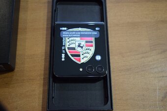 Galaxy Z Flip 5 - 3