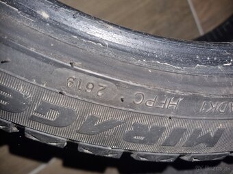 Zimné pneu 225/40r18 - 3