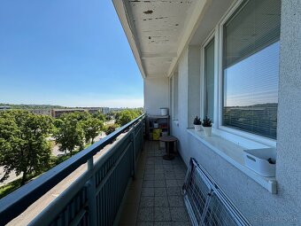 Príjemný 1i. byt 38m, loggia, pivnica, Karloveská ul., 4/7p. - 3