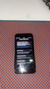 iPhone 8 - 3