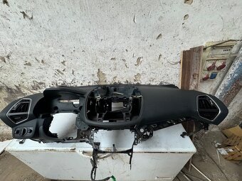 FORD C-MAX MK2 2010-2014 PALUBOVKA - 3