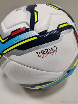 Futbalova lopta meva platinum Thermo Bonded - 3