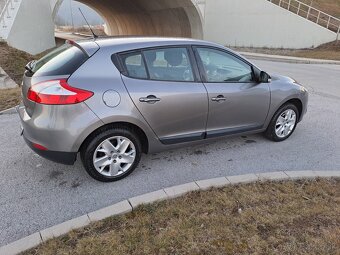Renault Megane IIII 1.6 16V - 3