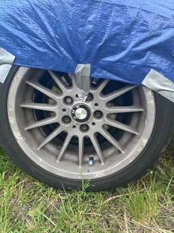 Predám BMW elektróny letné 225/45 r17 - 3