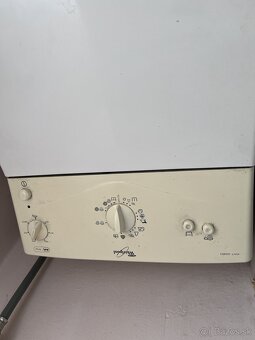 Predám staršiu práčku Whirlpool 5 kg - 3