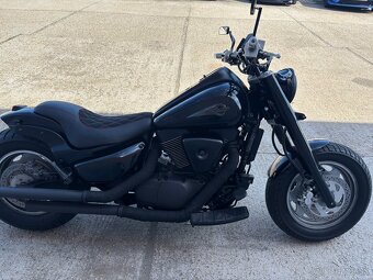 Suzuki Intruder 1500 - 3