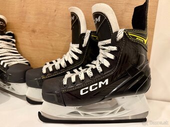 Chlapcenske korcule CCM EUR 37,5/23,5 cm - 3