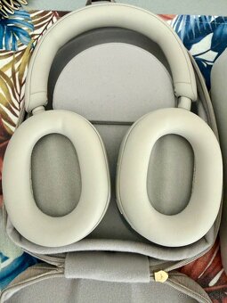 Sony WH-1000XM5 - 3