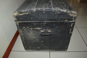 predam velka drevena starozitna truhlica - 3