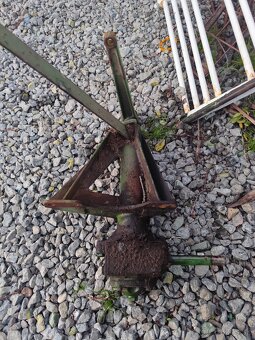 Predám domec riadenie - 3