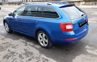 Škoda Octavia Combi 2.0 TDI Elegance/Style - 3