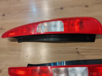 Mitsubishi Colt zadné svetlá - 3