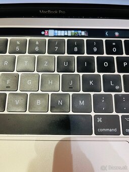 MacBook pro 13,3 - 3