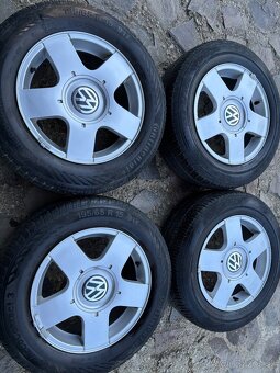 Predám Hliníkové Disky Golf IV 5x100 R15 Letné Pneu - 3