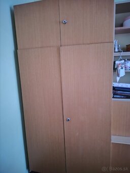 Darujem za odvoz skriňovú zostavu - 3