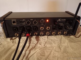 Digitálny mix behringer - 3