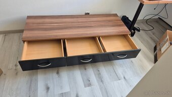 Skrinka pod tv - 3