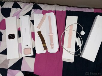 Apple Watch Series 6 – 44 mm Rose Gold - 3