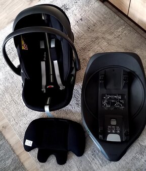 Cybex vajíčko Cloud G i-size plus Cybex base G black - 3