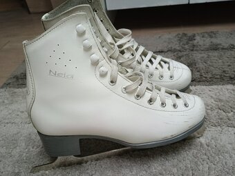 Dievcenske/damske korcule vel. 38 - 3