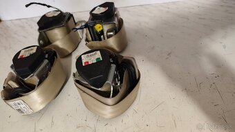 Bezpečnostné pásy Škoda Superb 2 - 3