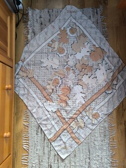 Dámska šatka Guess - 3