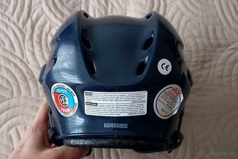 Hokejova prilba vel. S - 3