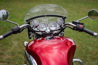 Triumph ROCKET III - 3
