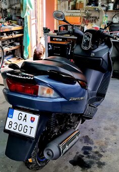 Suzuki burgman 125 - 3