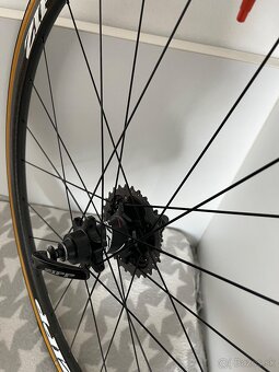 Zipp 202 Firecrest Carbon plášťové kolesá - 3