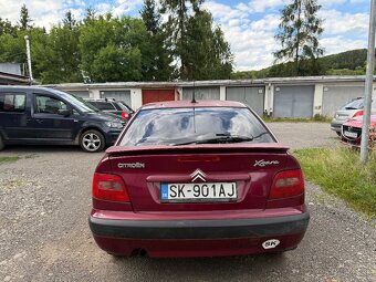 Predám auto v celku na náhradné diely - 3