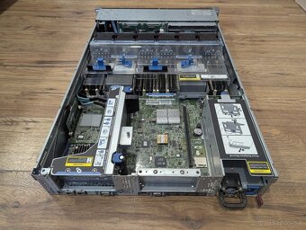 Server HP proliant DL380p g8 2Xeon 16c/32t 72GB RAM 2x10G - 3