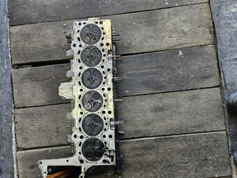BMW 3.0D e46,e53 m57 306D1 hlava 135kw - 3