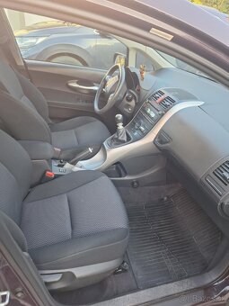 Toyota Auris 1.6 Valvematic - 3
